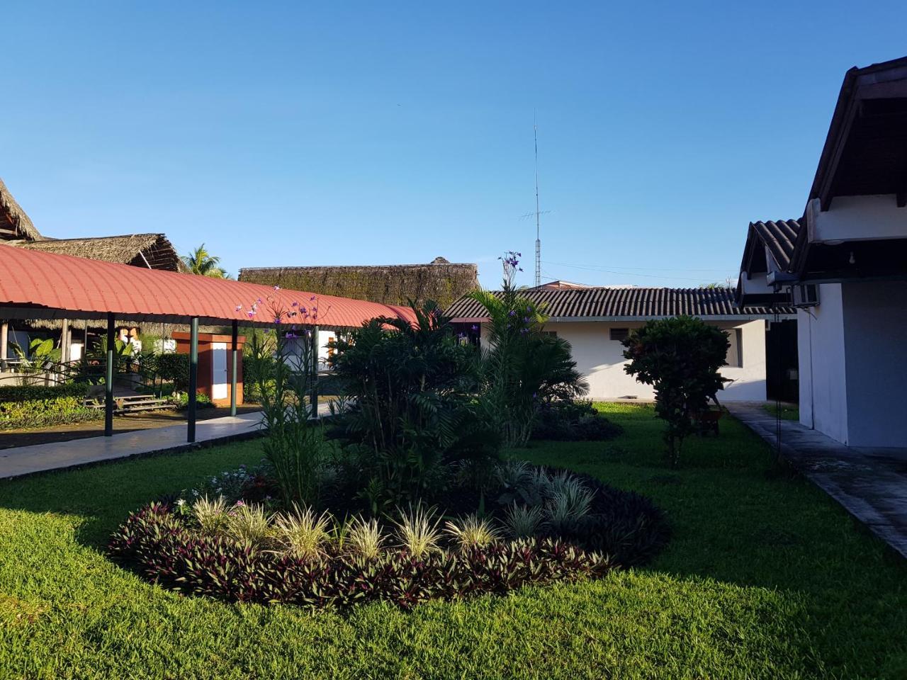 Gran Hotel De Lago - Lago Agrio Nueva Loja Exterior foto